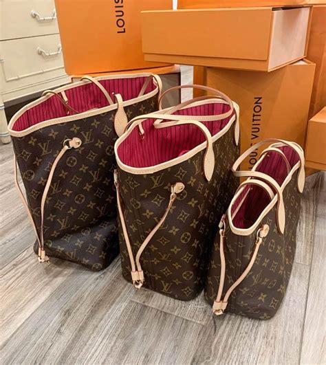 louis vuitton sizing|Louis Vuitton neverfull sizes.